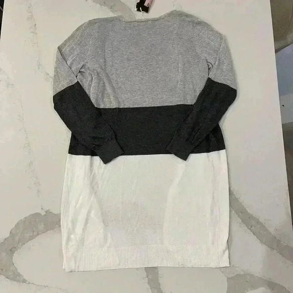 Simply Noelle NWT Colorblock Gray/White Open Front Cardigan Sweater Women’s S/M - Picture 6 of 6